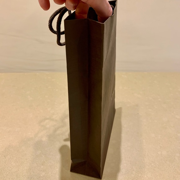 Louis Vuitton shopping bag - Picture 3 of 11